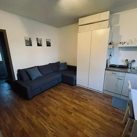 ホームステイ Kleines In Siegburg-kaldauen *